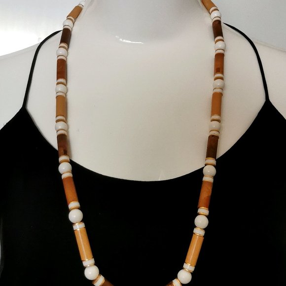 3 for $15/Vintage Wooden and plastic bead/disk necklace - Picture 1 of 6